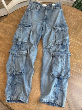 Zara multi pocket baggy Cargo Jeans